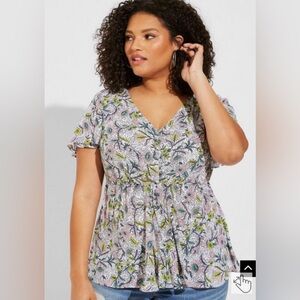 Torrid Georgette Twist Surplice Flutter Sleeve Blouse Floral Size 3 3X 22-24